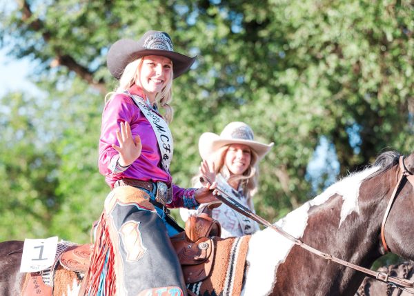 Fair Royalty on horse